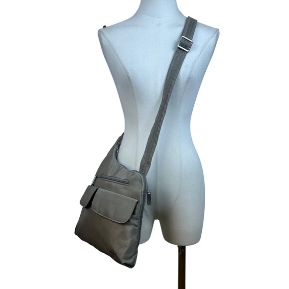 Travelon Women’s Gray Nylon Multiple Pockets Classic Anti-Theft Crossbody Bag - Picture 8 of 16